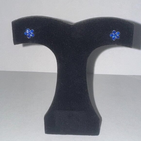 7mm Sapphire Blue Flower Cz And Sterling Post Earrings - Picture 1 of 11